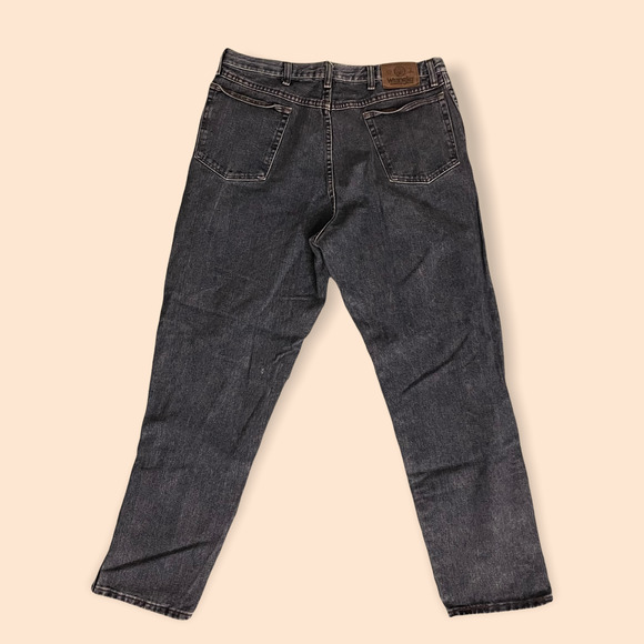 Wrangler dark wash Jeans 36” - Picture 3 of 4